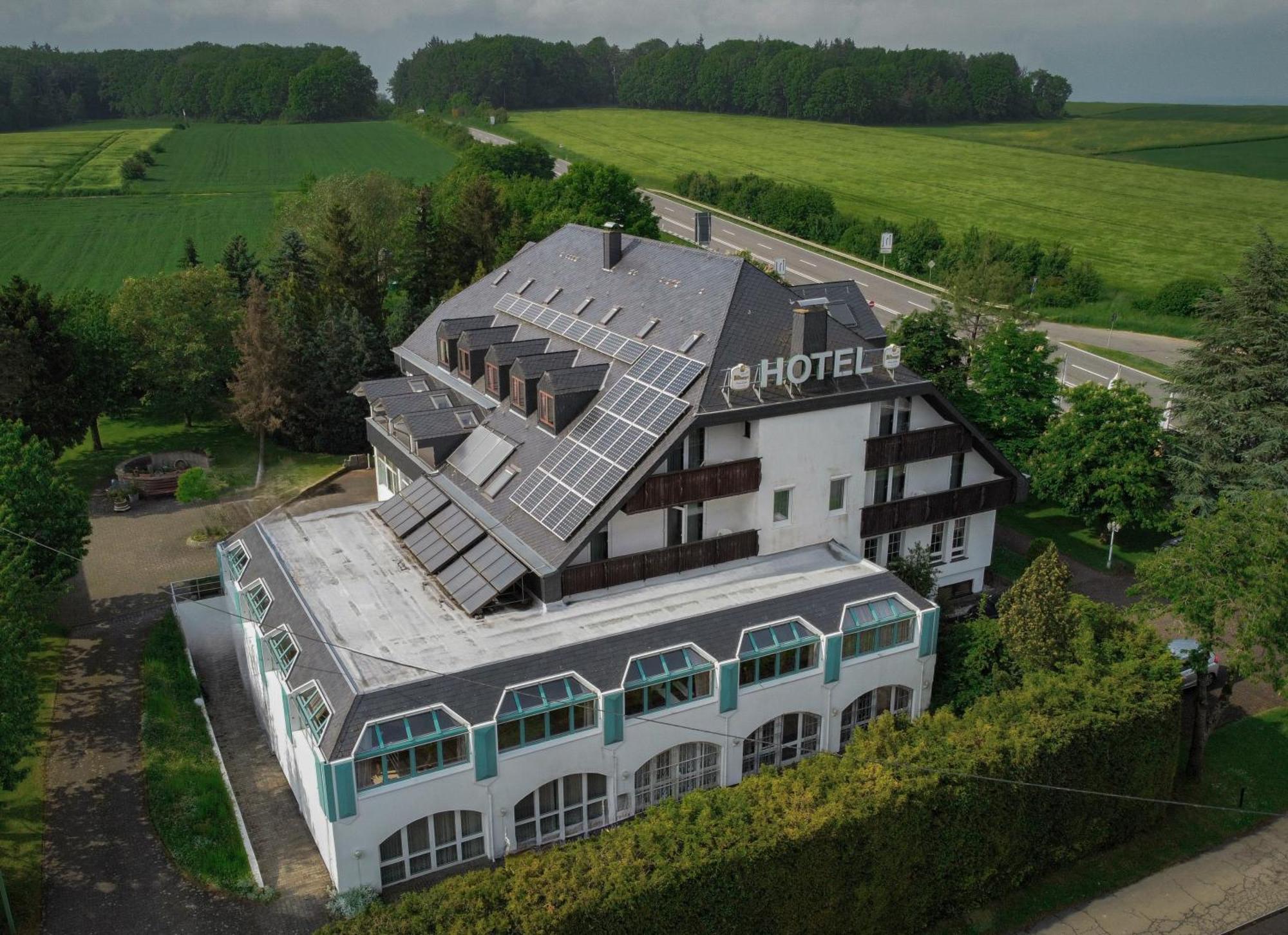 Zenner'S Landhotel Newel Exteriér fotografie